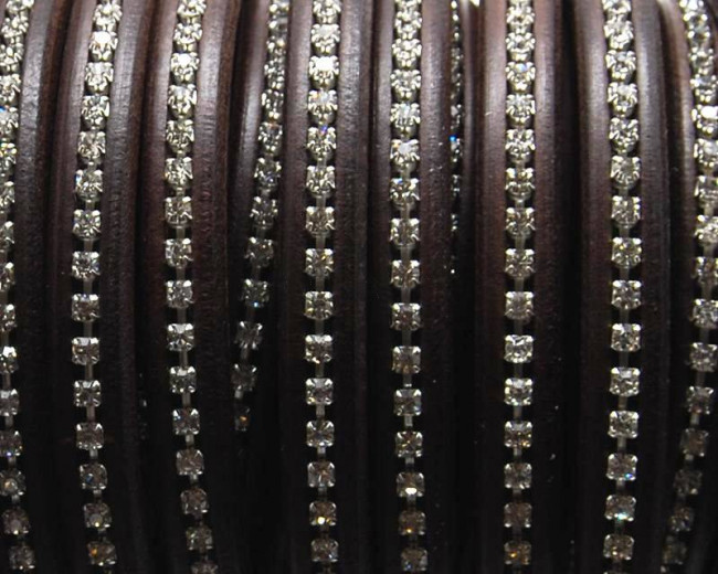 Cuero REGALIZ con strass. Oval 10x6mm . Marron Oscuro. Calidad Superior