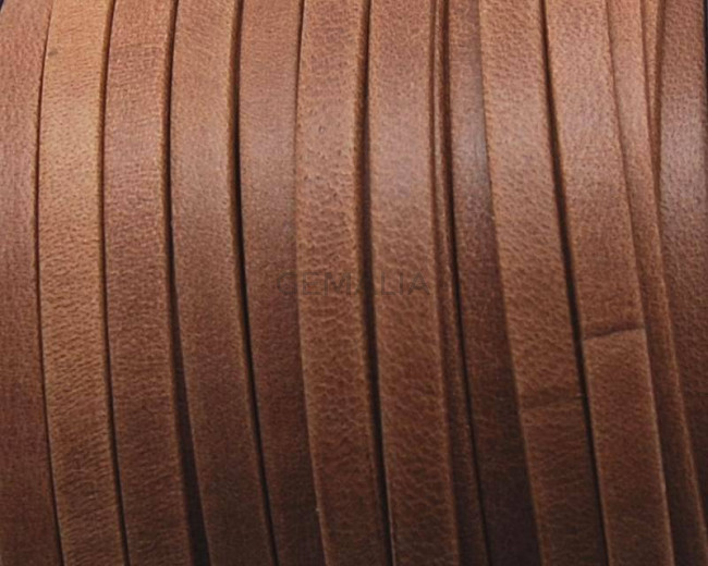Cuero. Tira doblada. Plano 5x1,5mm. Camel Mate. Calidad superior