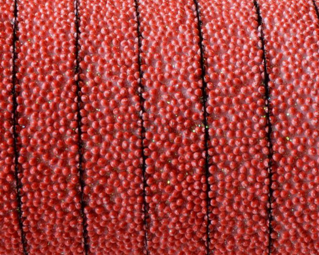 Caviar sintetico. Plano 10x2,2mm. Rojo. Calidad superior