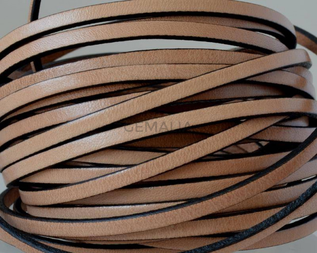 Cuero Plano 3x1,5mm. Natural-cantos negros. Calidad superior