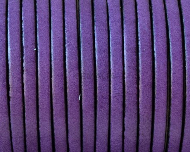 Cuero Plano 3x1,5mm. Morado-cantos negros. Calidad superior.