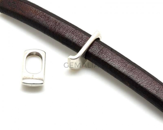 Letra Zamak "J". Plateado. Int.10x7mm