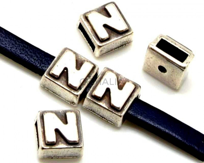 Letra Zamak N. Cuadrado 9mm. Plateado. Int.6x2,5mm