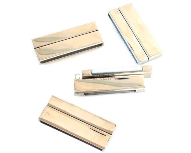 Acero inoxidable 304. Cierre Imán plano. 42x15x5mm.Plateado.Int.40x3mm