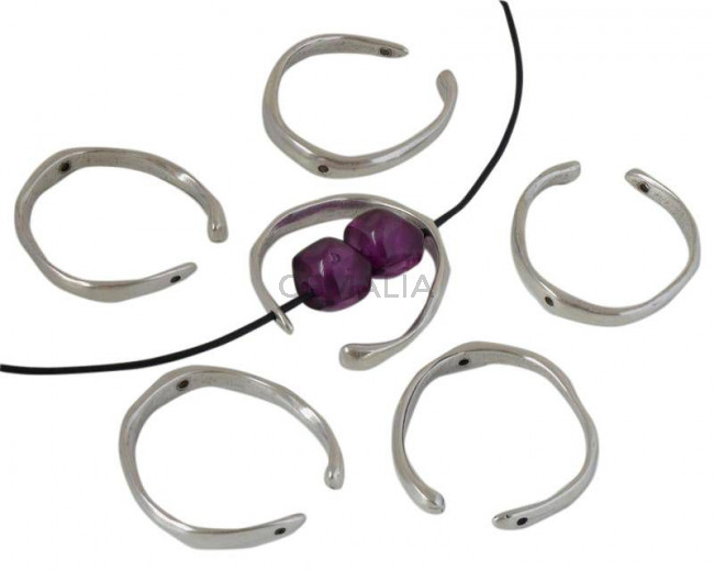 Zamak. Adorno. Irregular. 40x28mm. Plateado. Int.1,9mm.