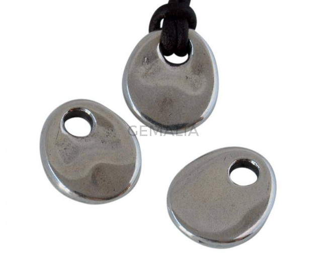Colgante de Zamak oval 13x11mm. Plateado. Int.2,8mm