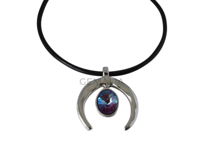 Colgante media luna de Swarovski y Zamak. 51x43mm. Plateado-Burgundy Delite. Int. 6mm. 