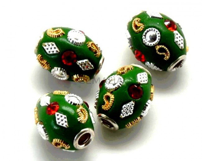 Resina/Rhinestone.Barril. 16x13mm.Verde-strass rojo.Int.3-3,5mm aprox.