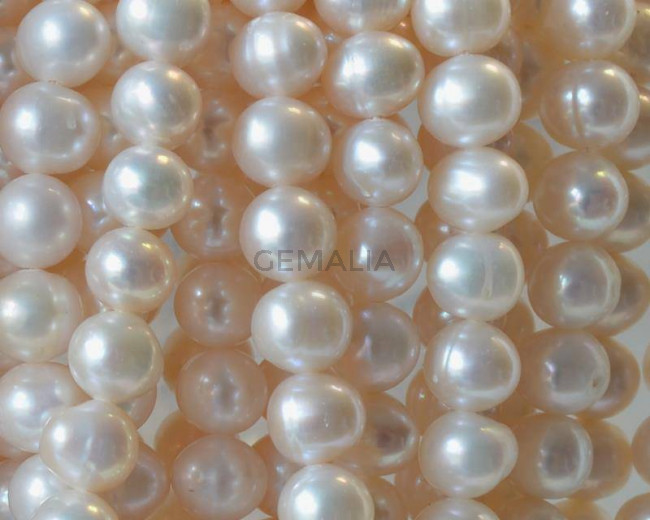 Perlas cultivadas. Bola. 6-7mm. Blanco.