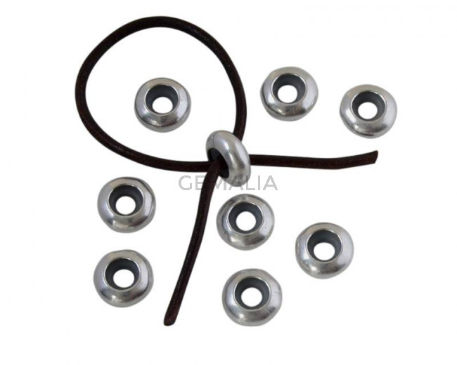 Rondel de laton con silicona 10x4,2mm. Plateado. Int.3mm