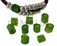 Resina. Tubo. 7x9mm. Verde manzana translucido. Int.5,2mm. Calidad Superior