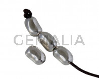 Entrepieza de Zamak irregular 15x10x8mm. Plateado. Int.3mm