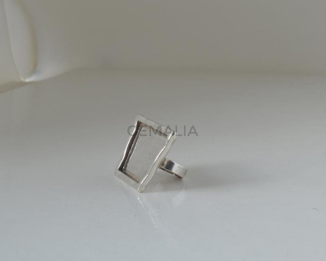 Zamak. Finger Ring.
