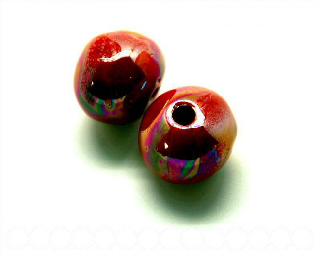 Ceramic. Round 22mm. red ir. Inn. 4.5-5mm. Approx.