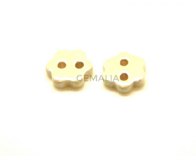 Ceramic.Button. 20mm. Cream color. Ir. Inn.3mm. approx.