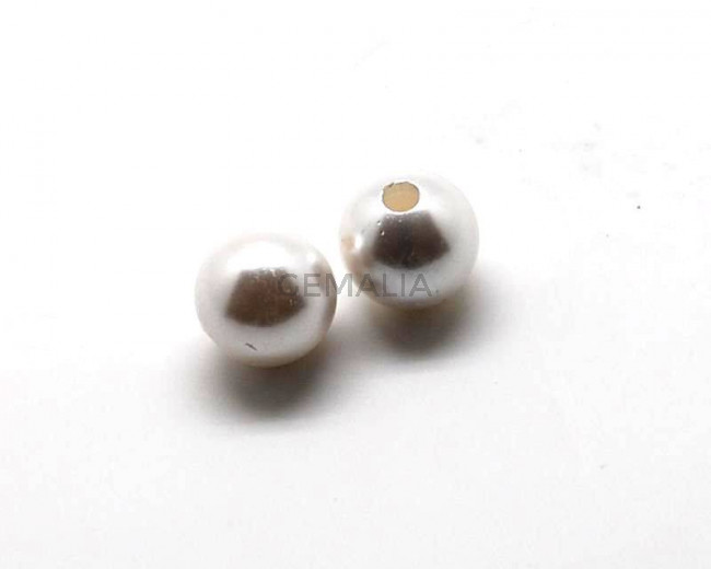 Shell. Round. 16mm. White. Inn.4mm.approx.