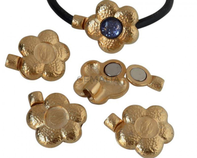 Zamak.Magnetic clasp.Flower.No stone.39x30mm.InnStone12mm.Gold.Inn.5mm