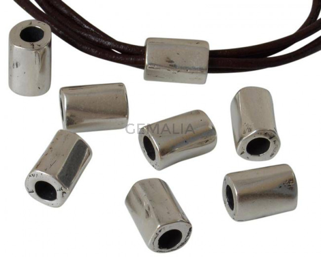 Zamak. Irregular tube. 14x10mm. Silver. Inn.5mm