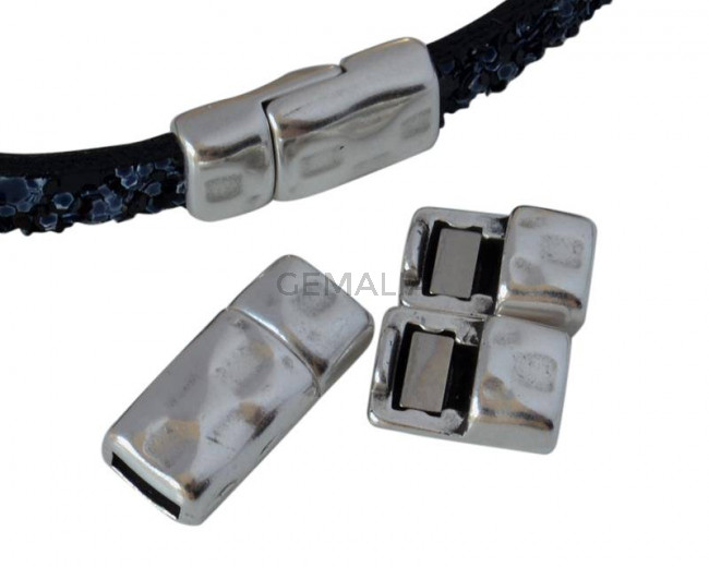 Magnetic clasp Zamak. Flat. 17x8mm. Silver. Inn.5x2mm. Bulk Price.