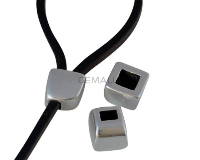 Zamak ending. 7x7.5mm. Gold. Inn.3x2mm