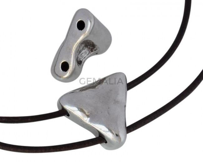 Zamak slider. Triangule. 21x21.5mm. Silver. Inn.2.5mm