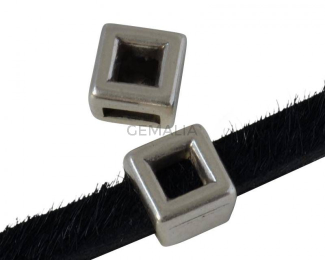 Zamak square slider. 8x8mm. Silver. Inn.5x2.5mm