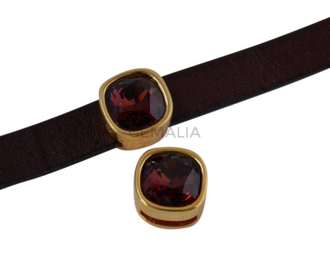 SWAROVSKI and Zamak slider. 13x13mm Square. Gold-Burgundy. Inn.3mm 