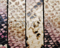 Imitation Snake skin. Flat. 15x2.5mm. Pink.