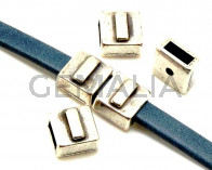 Zamak. Square. 9mm. Letter I . Silver color. Inn.6x2.5mm.