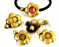 Zamak.Magnetic clasp.No stone.39x30mm.Inn.stone12mm.AntiqueGold.Inn5mm