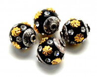 Resin/Metal/Rhinestone. 15mm. Black-silver. Inn.2mm.approx.