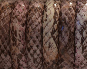 Imitation Snake skin. Synthetic cord. 10x5mm. Pink. Best Quality.