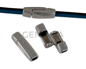 Zamak. Magnetic clasp. Flat. 17x5mm. Silver. Inn.3x2mm.